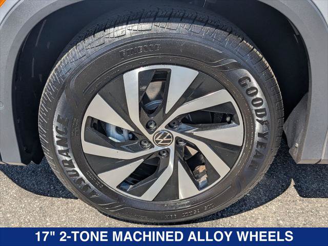 Certified 2026 Volkswagen Tiguan S FWD image 10