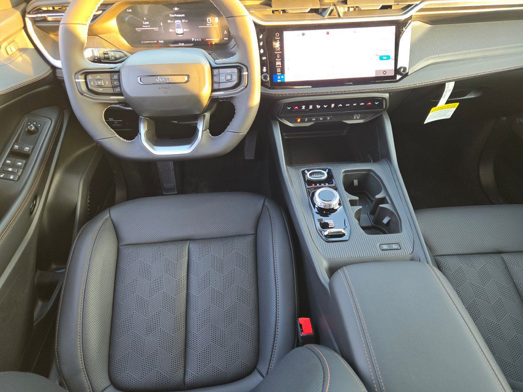 New 2027 Jeep Cherokee Overland AWD/4WD image 2