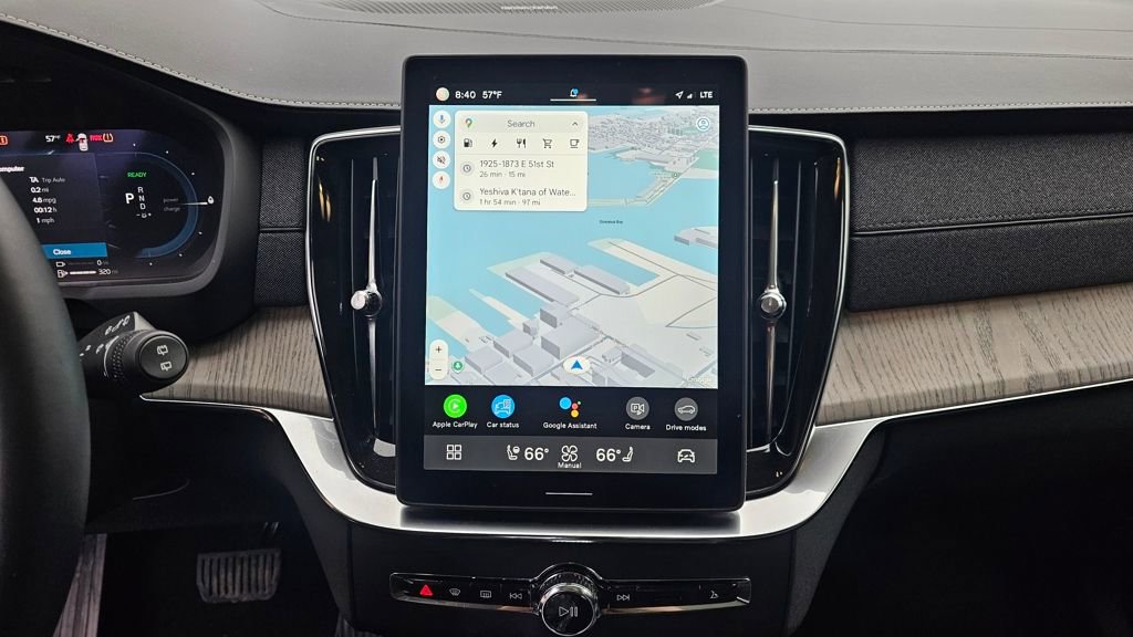 Certified 2025 Volvo XC90 T8 Ultra w/ Protection Package Premier image 21