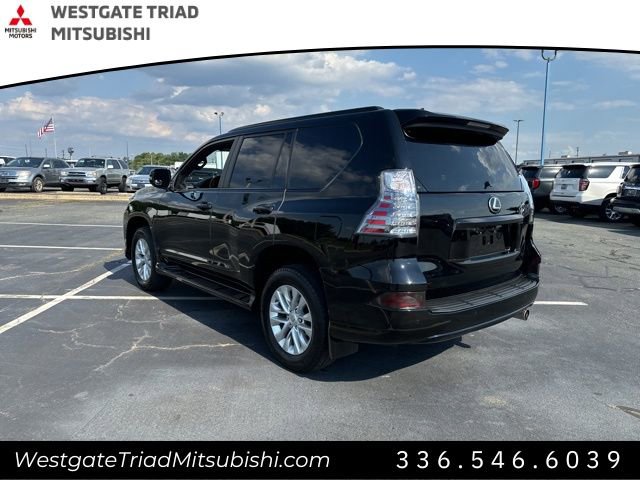 Used 2023 Lexus GX 460 Premium w/ Premium Package image 5