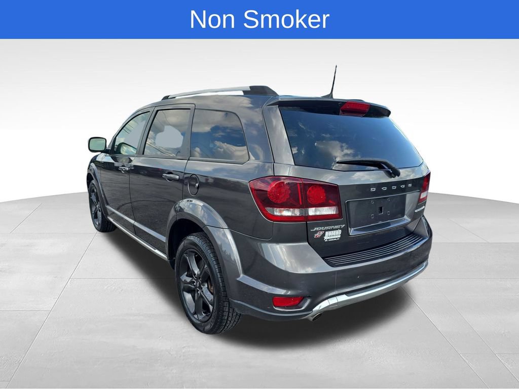 Used 2019 Dodge Journey Crossroad AWD/4WD image 3