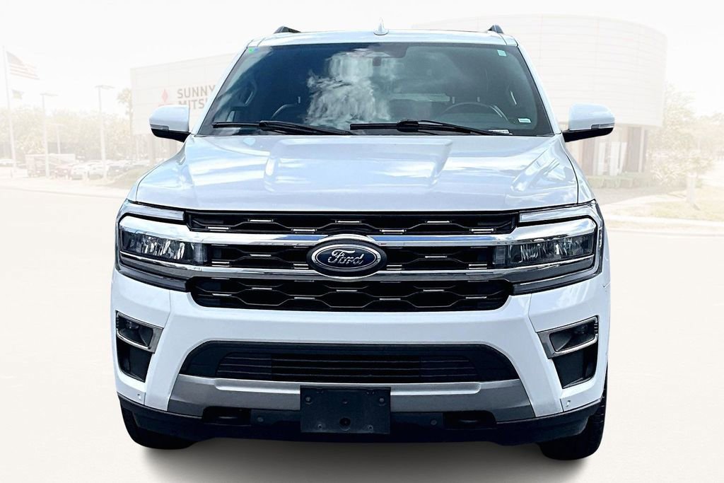 Used 2023 Ford Expedition Limited image 2