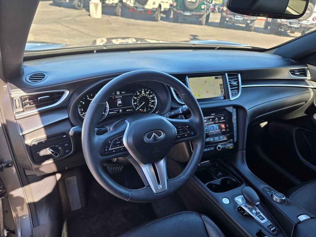 Used 2023 INFINITI QX55 Essential AWD/4WD image 9