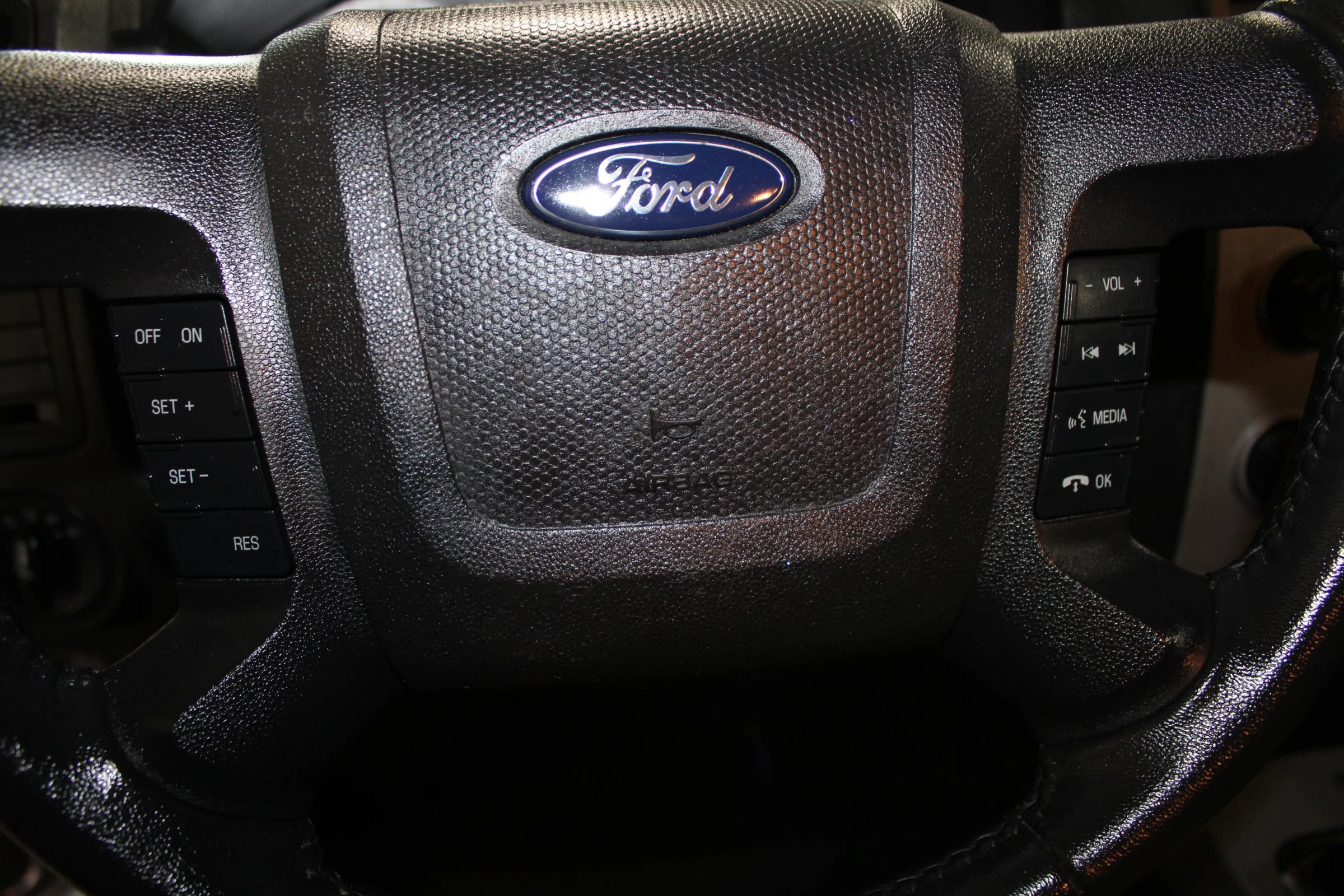 Used 2010 Ford Escape XLT FWD image 18