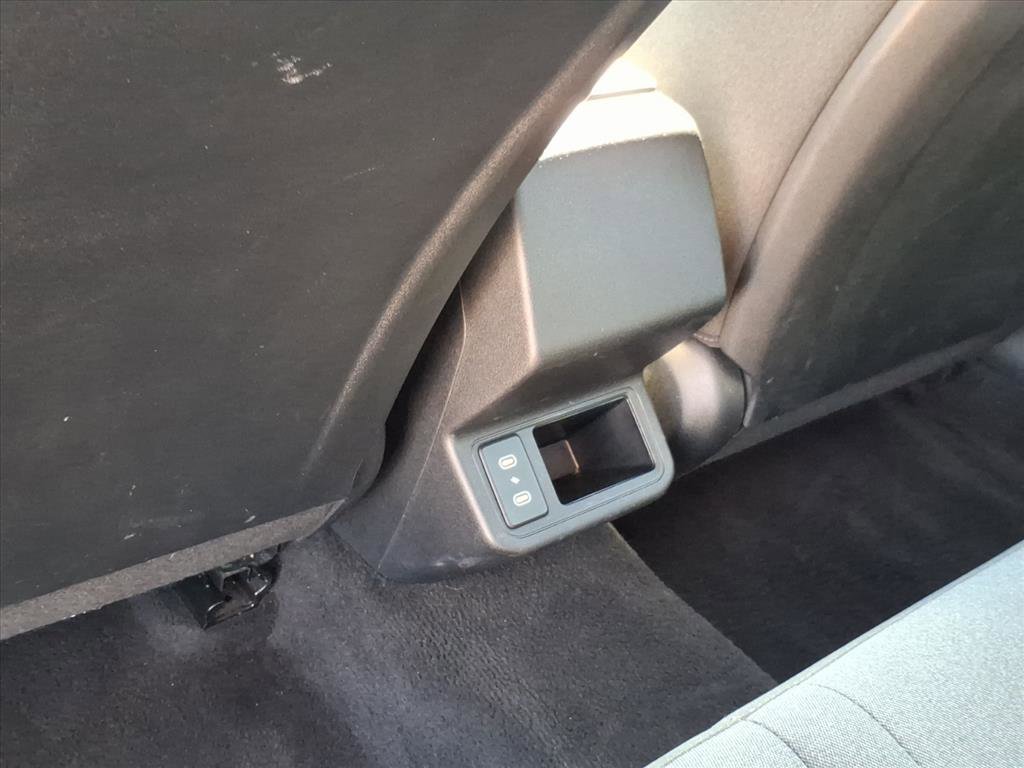 Used 2025 Kia K4 LXS image 11