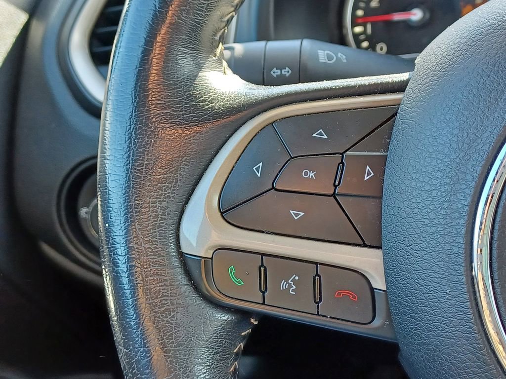 Used 2016 Jeep Renegade Limited AWD/4WD image 15