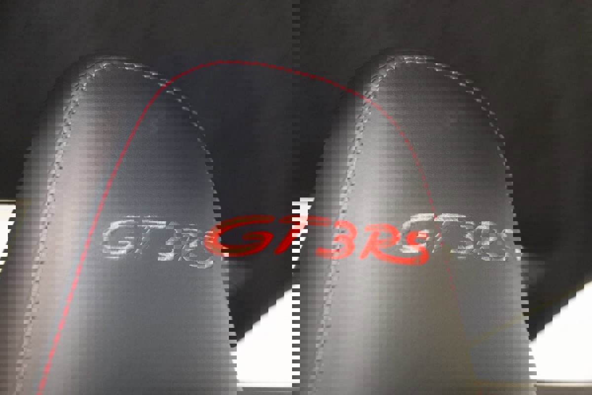 Used 2019 Porsche 911 GT3 RS image 14