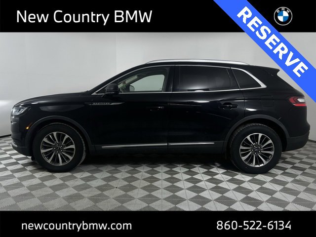 Used 2022 Lincoln Nautilus Reserve image 4