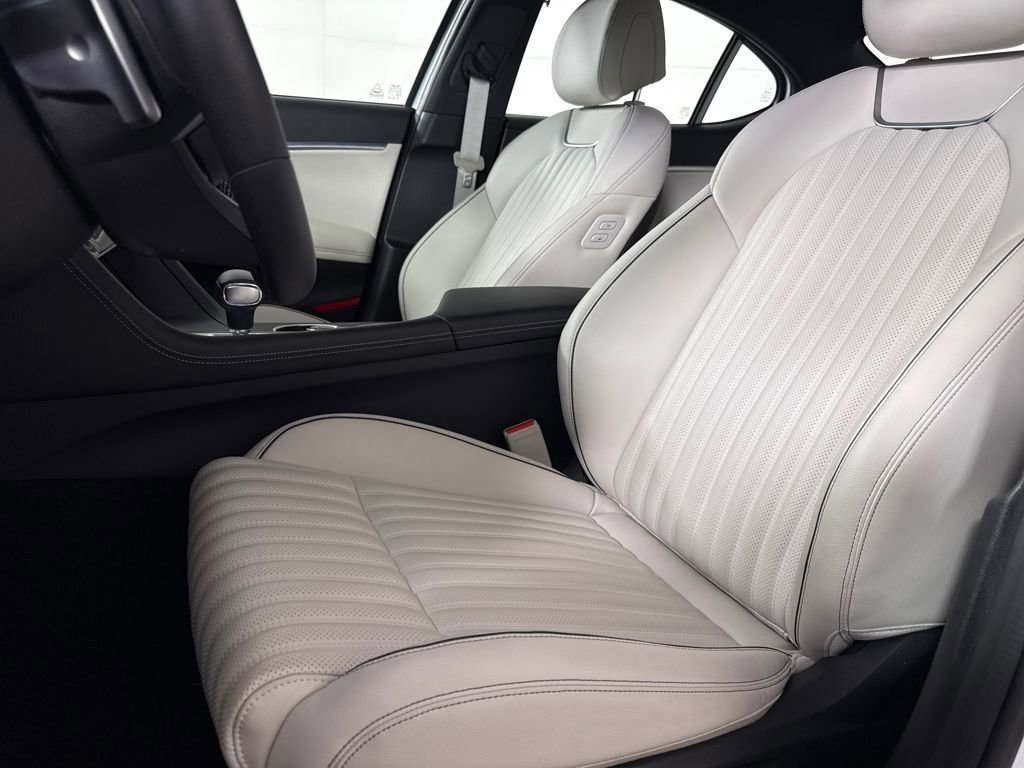 New 2025 Genesis G70 2.5T w/ Sport Prestige Package image 13