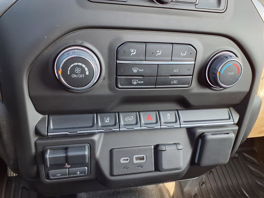 Used 2025 Chevrolet Silverado 2500 W/T w/ WT Convenience Package AWD/4WD image 7
