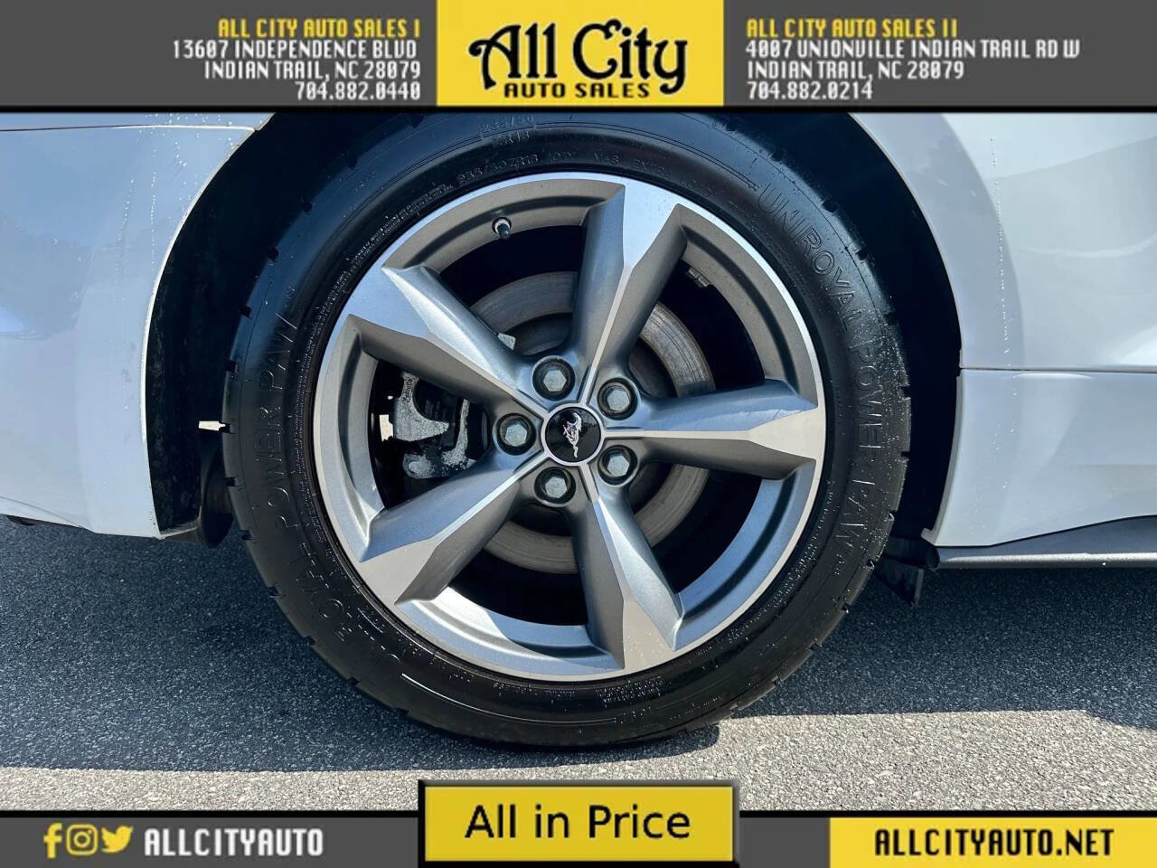 Used 2017 Ford Mustang GT image 28