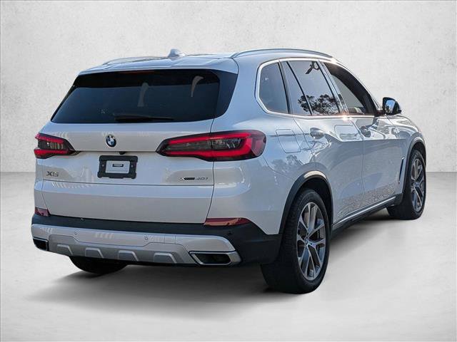 Used 2022 BMW X5 xDrive40i w/ Executive Package image 5
