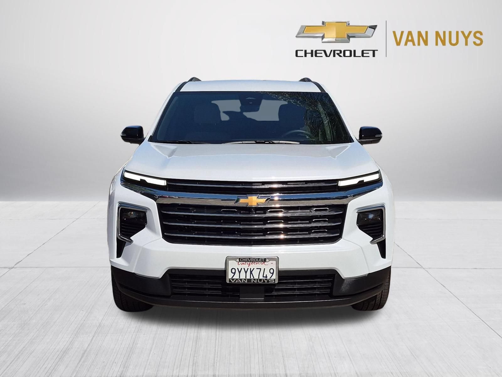 Used 2026 Chevrolet Traverse LT w/ Driver Confidence Package FWD image 2