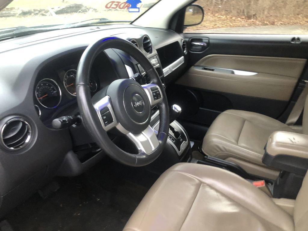 Used 2016 Jeep Compass High Altitude image 12