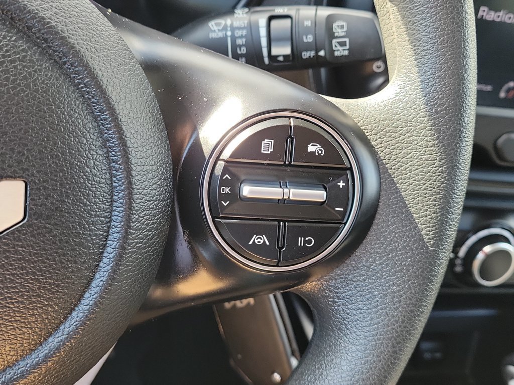 Certified 2025 Kia Soul LX FWD image 10