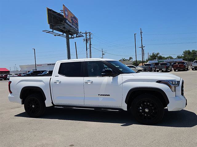 Used 2026 Toyota Tundra Limited AWD/4WD image 6