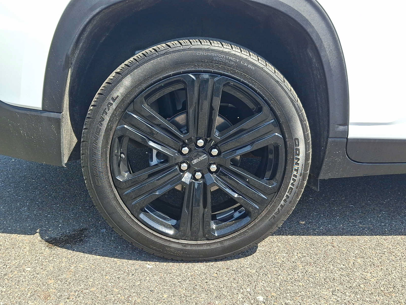 Used 2026 GMC Acadia Elevation w/ Black Edition FWD image 8