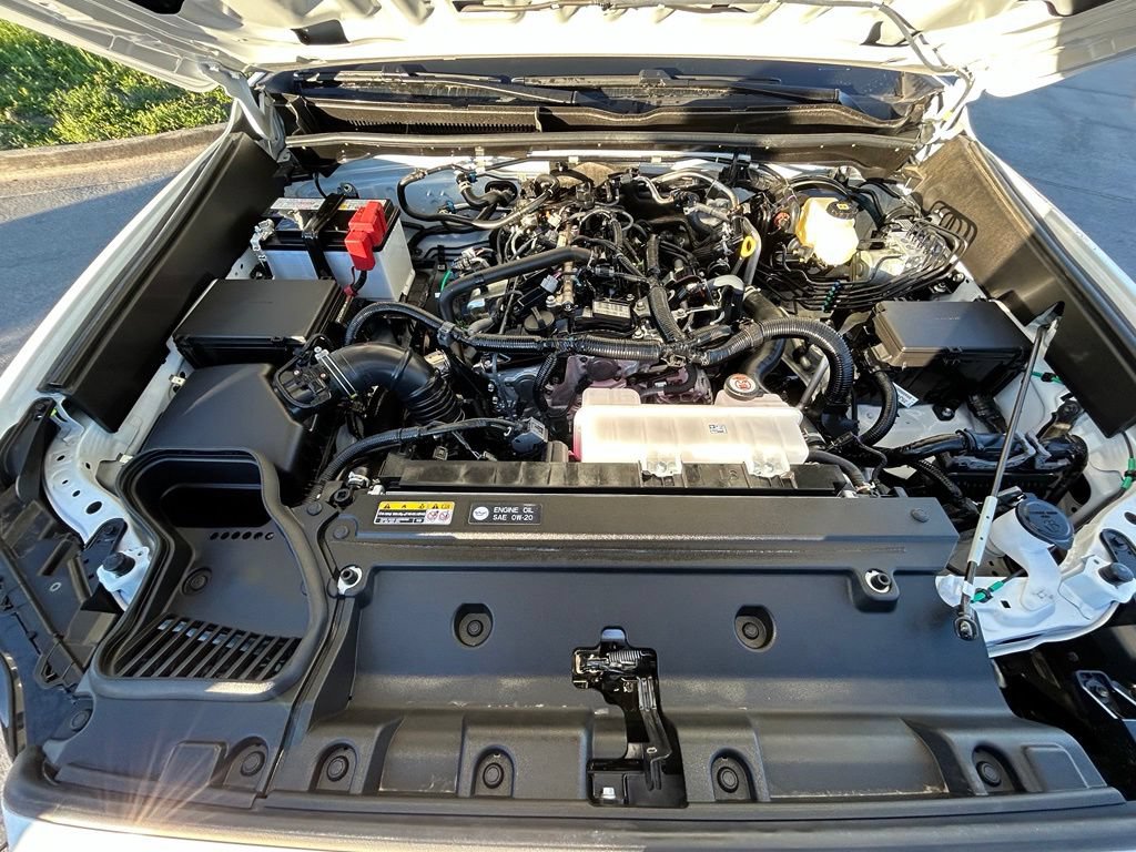 Used 2026 Toyota 4Runner SR5 AWD/4WD image 34