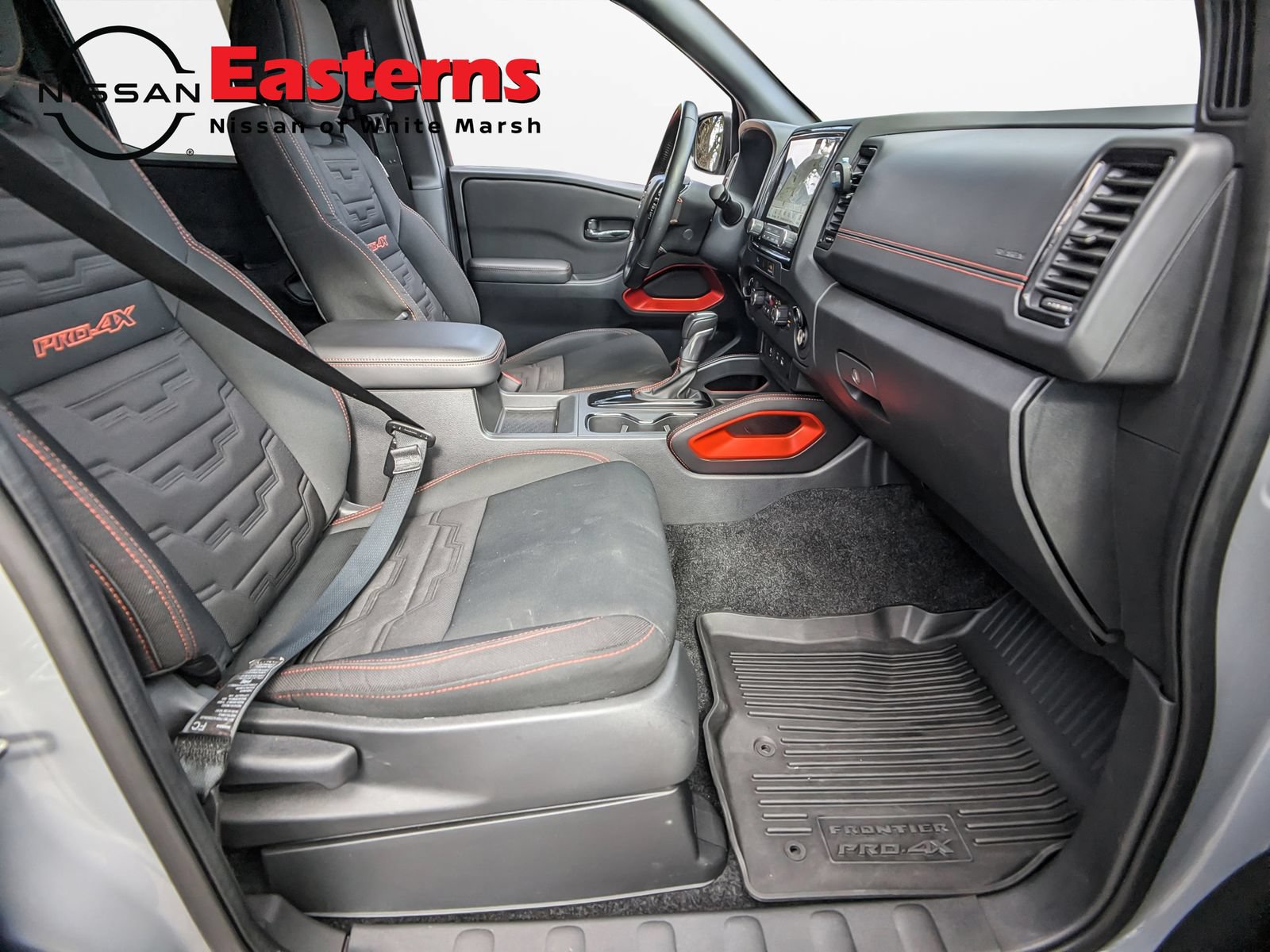 Used 2024 Nissan Frontier PRO-4X w/ Technology Package AWD/4WD image 22