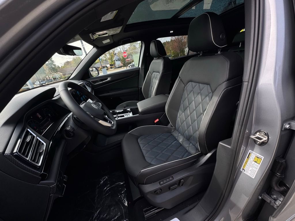 New 2026 Volkswagen Atlas Cross Sport SEL Premium R-Line image 22