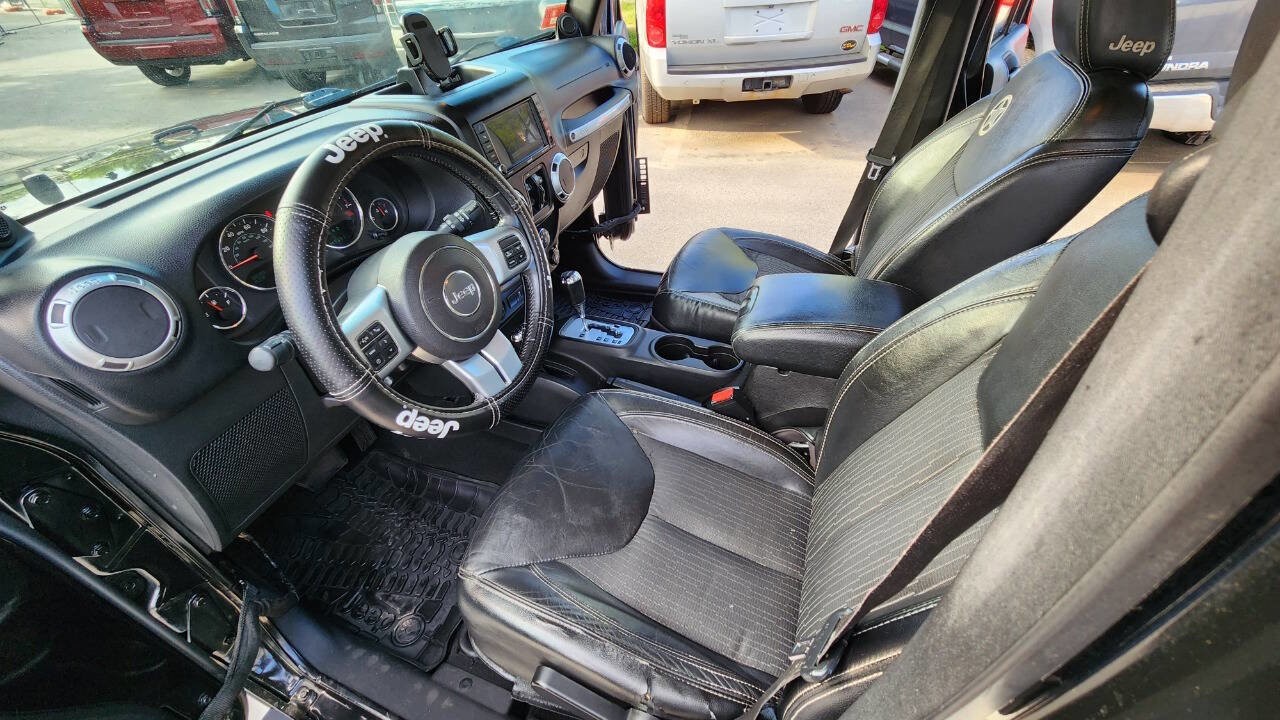 Used 2014 Jeep Wrangler Unlimited Sport AWD/4WD image 30