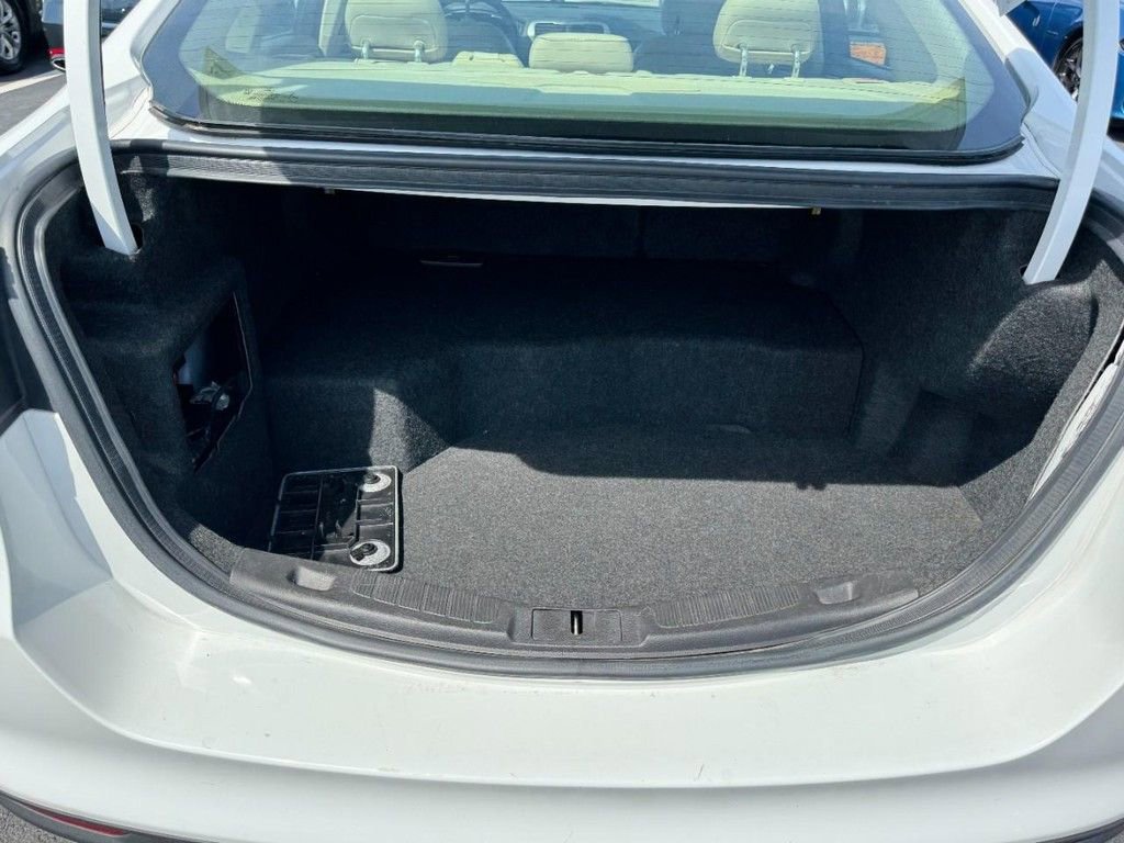 Used 2014 Ford Fusion SE w/ Equipment Group 502A image 6