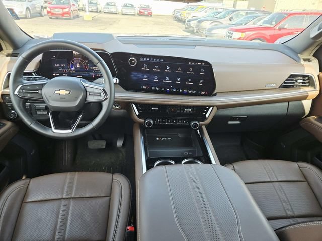 Certified 2025 Chevrolet Tahoe High Country AWD/4WD image 7