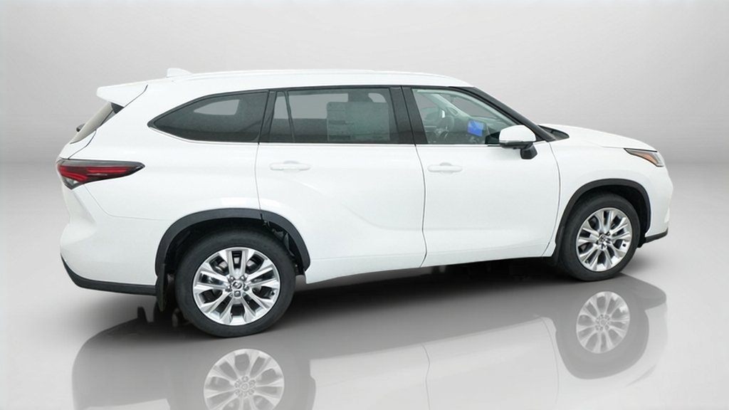 New 2026 Toyota Highlander Limited AWD/4WD image 24