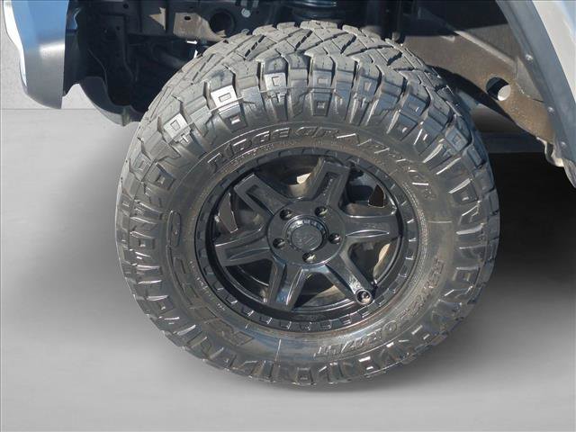 Used 2020 Jeep Wrangler Unlimited Sahara AWD/4WD image 24