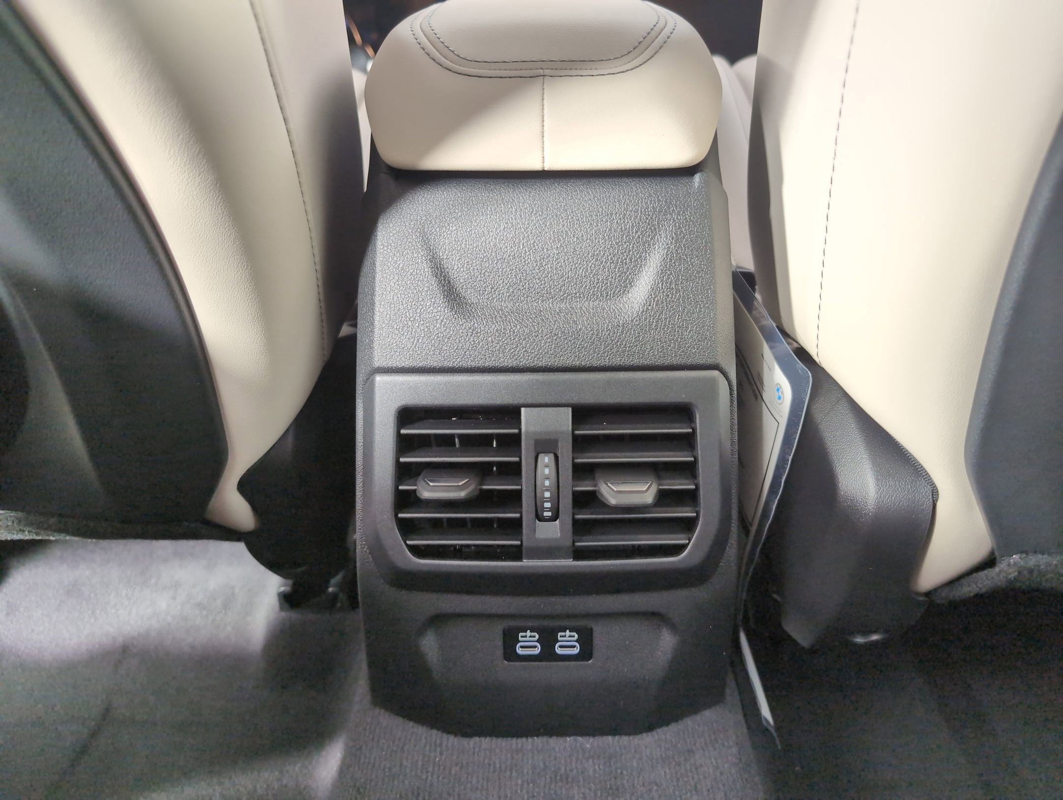 Used 2025 BMW 228i xDrive w/ Premium Package image 28