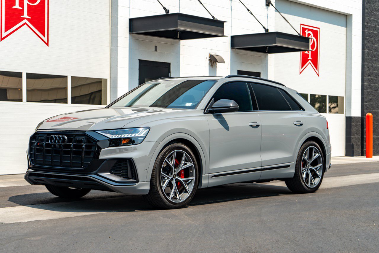 Used 2023 Audi SQ8 Prestige AWD/4WD image 23