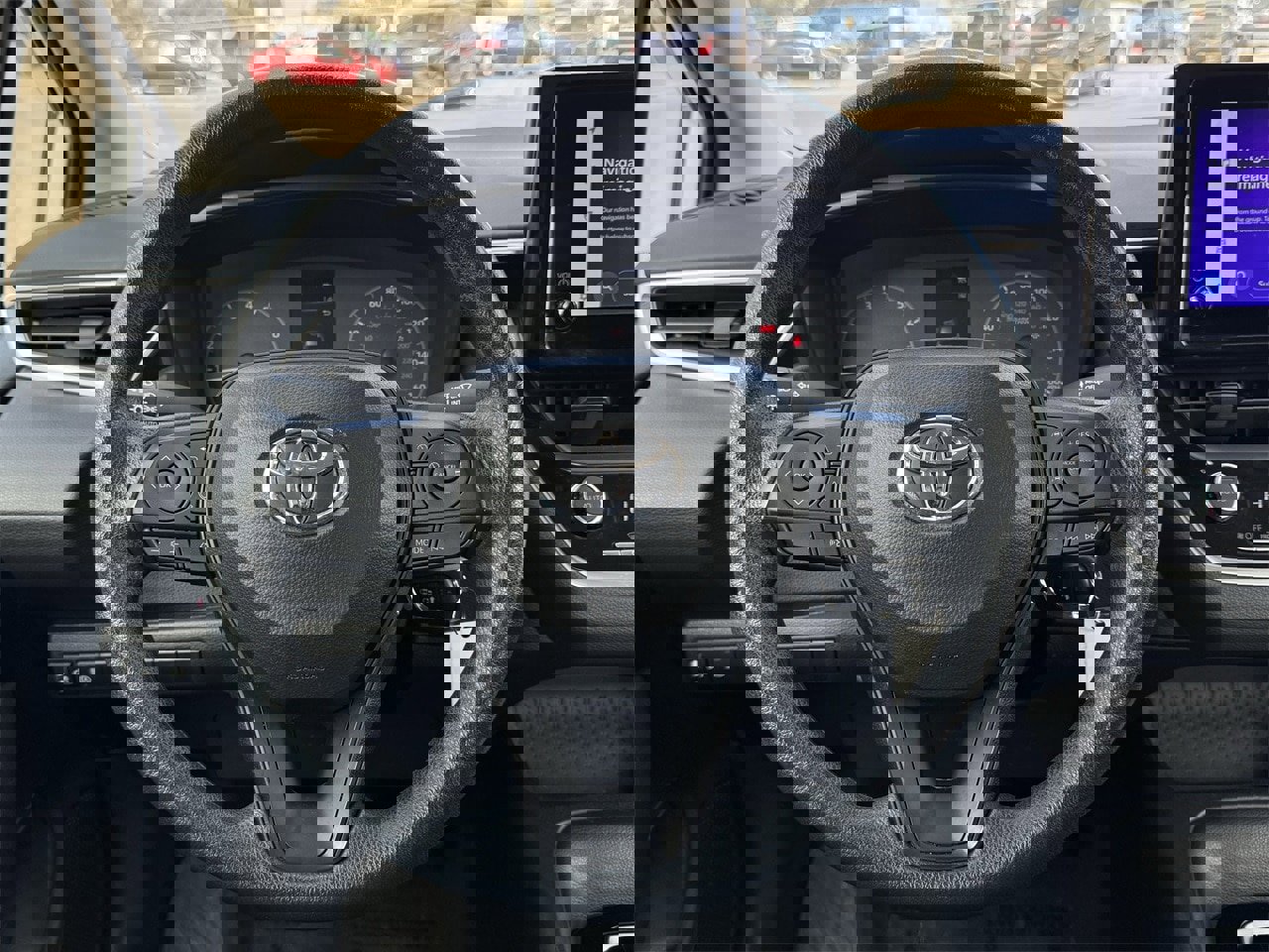 Used 2024 Toyota Corolla LE image 11