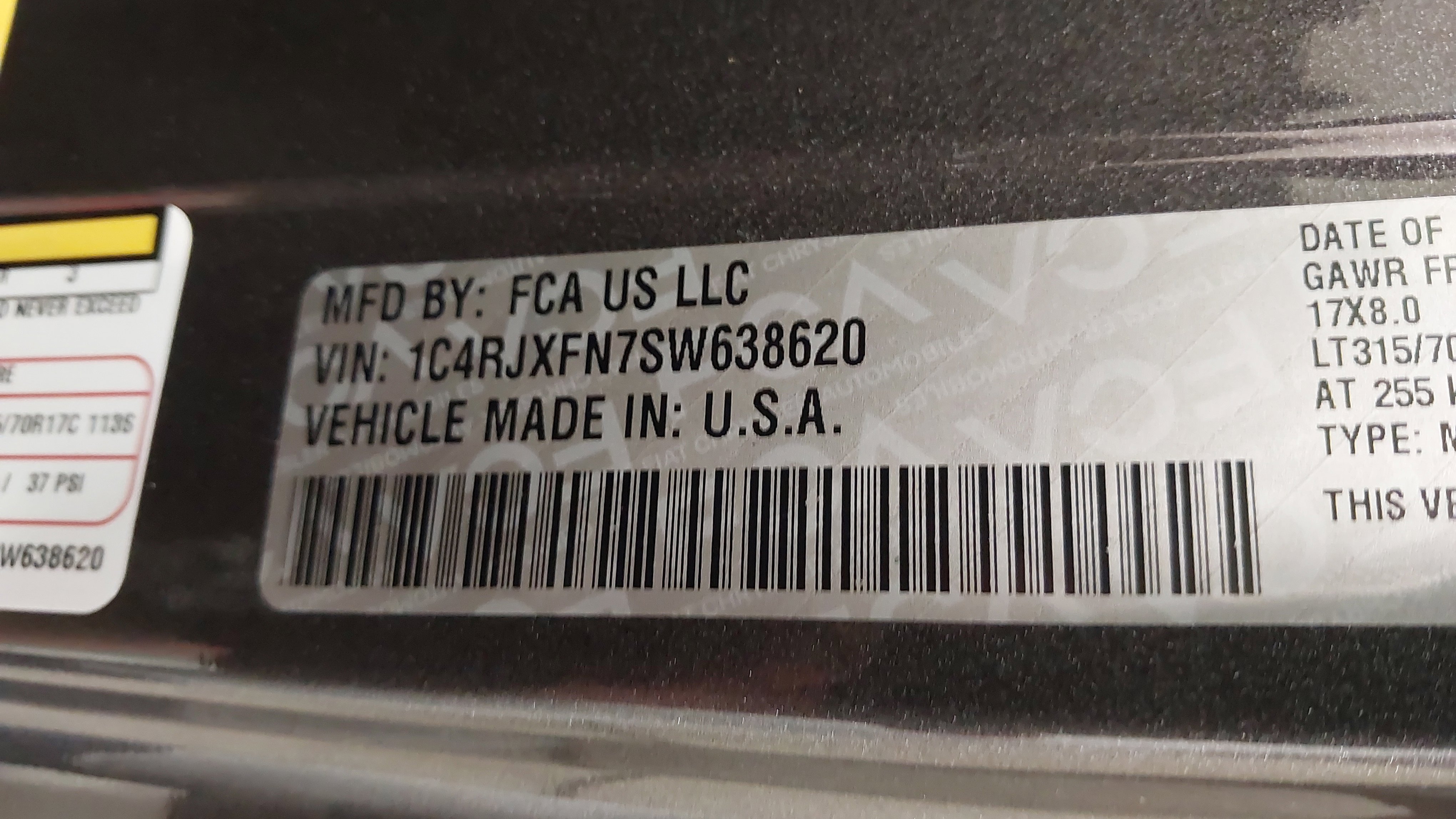 New 2025 Jeep Wrangler Unlimited Rubicon w/ XTREMEE 35" Tire Package image 34