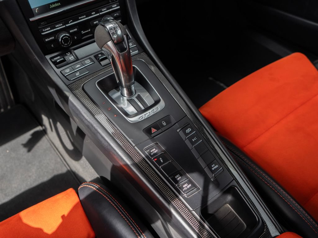 Used 2016 Porsche 911 GT3 RS RWD image 24