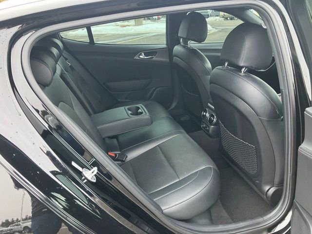 Used 2020 Kia Stinger GT image 22