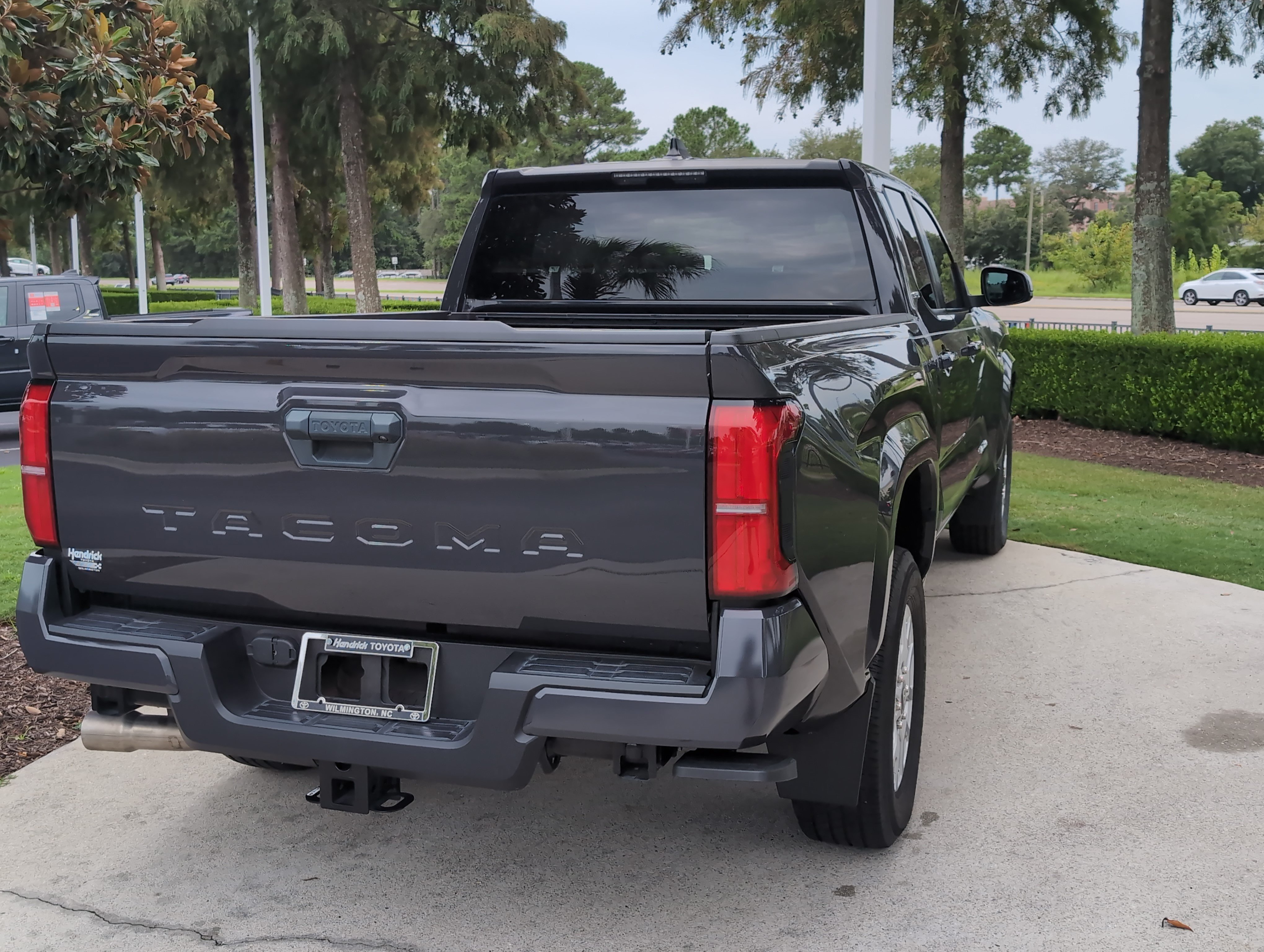 Certified 2024 Toyota Tacoma SR5 RWD image 10