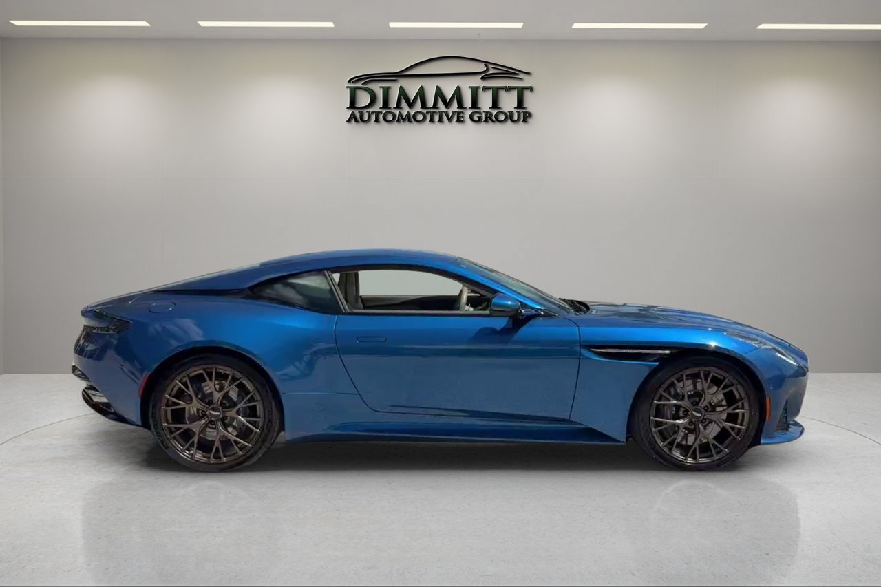 Used 2024 Aston Martin DB12 Coupe RWD image 5