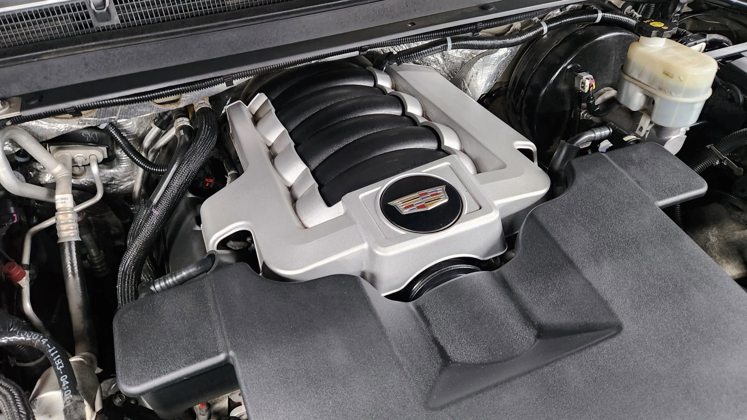 Used 2015 Cadillac Escalade Premium image 56