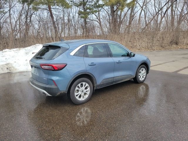 Used 2023 Ford Escape Active image 10