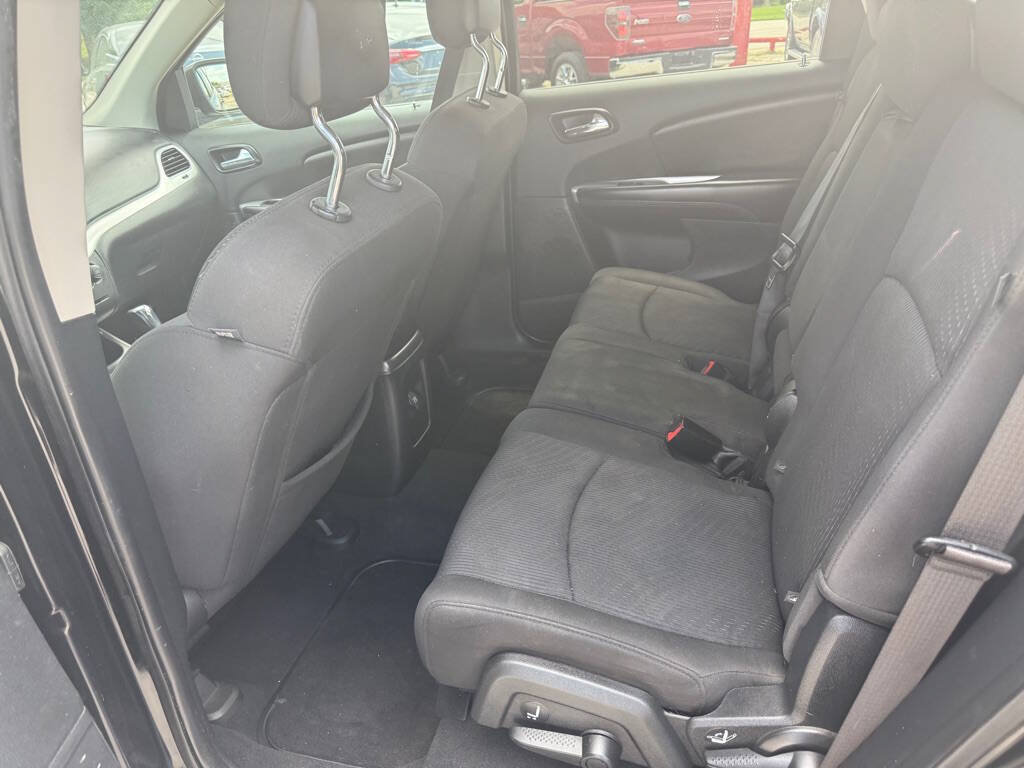 Used 2018 Dodge Journey SE w/ Popular Equipment Group FWD image 13