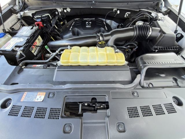 Used 2018 Lincoln Navigator Reserve w/ Technology Package image 34