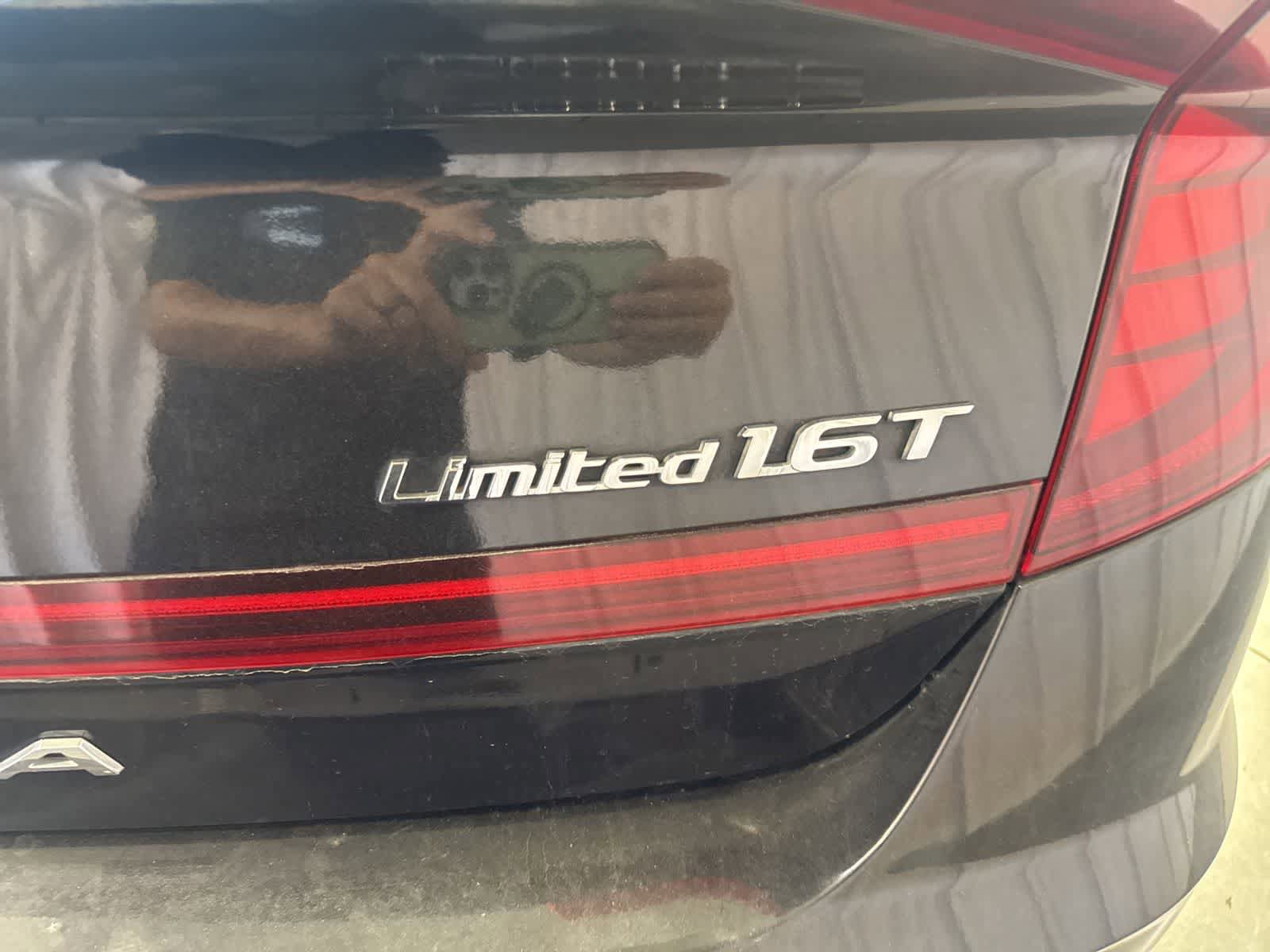 Used 2023 Hyundai Sonata Limited FWD image 14