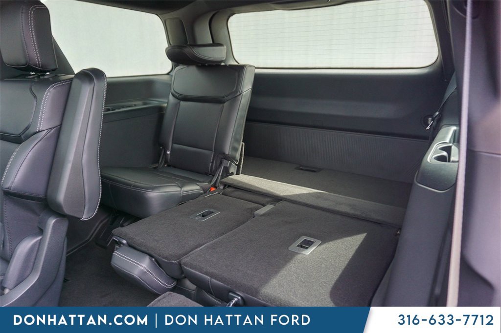 New 2025 Ford Expedition Platinum image 28