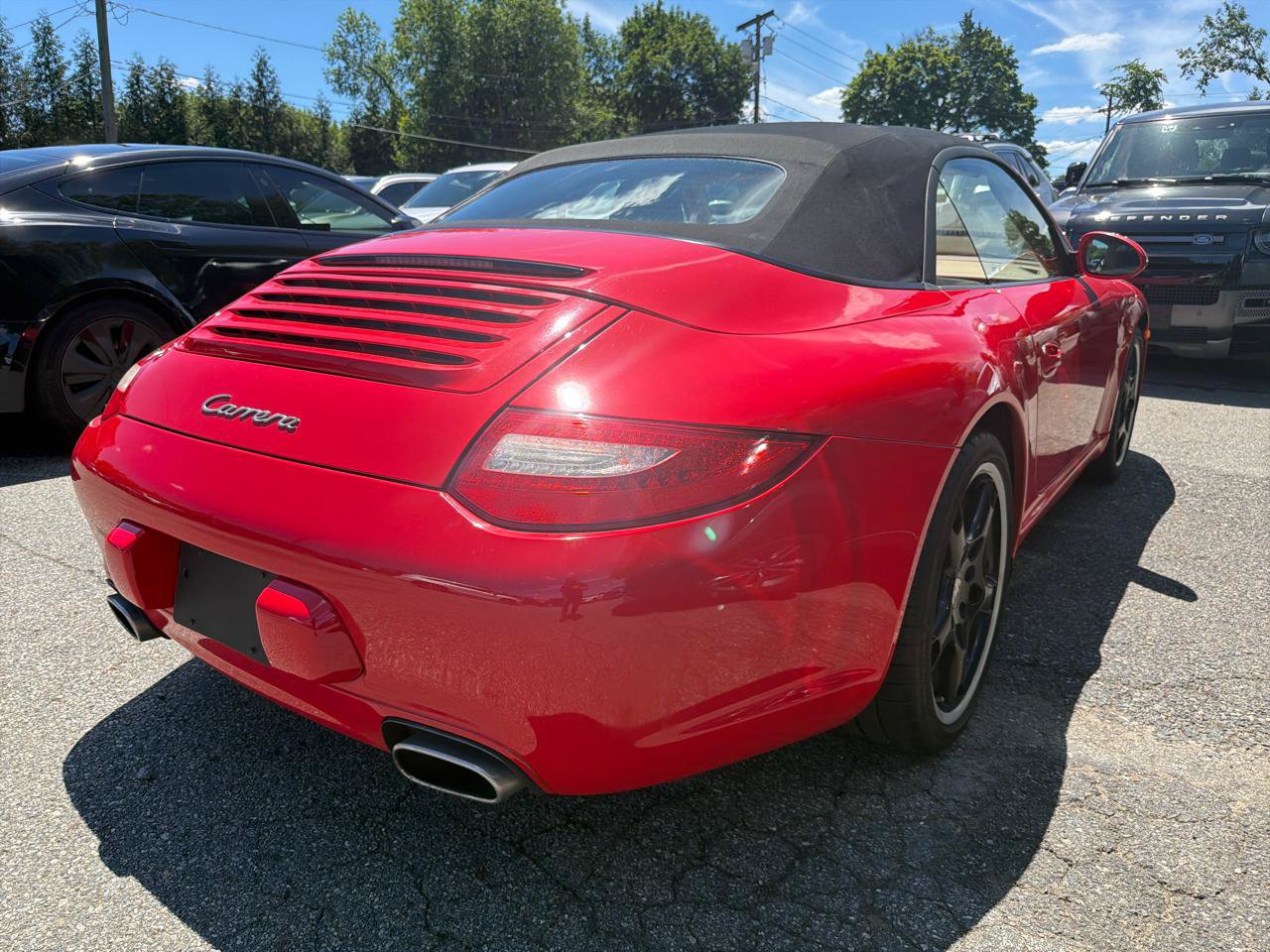 Used 2010 Porsche 911 Cabriolet image 6