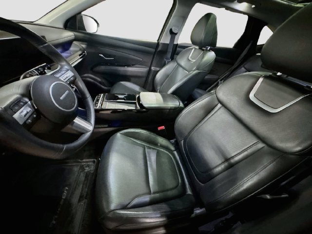 Used 2025 Hyundai Tucson Limited AWD/4WD image 22