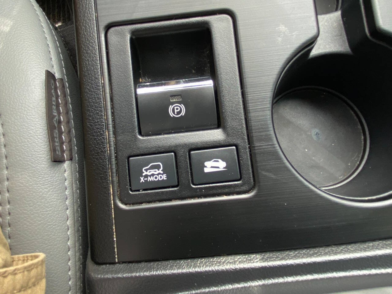 Used 2019 Subaru Outback 2.5i Limited AWD/4WD image 34