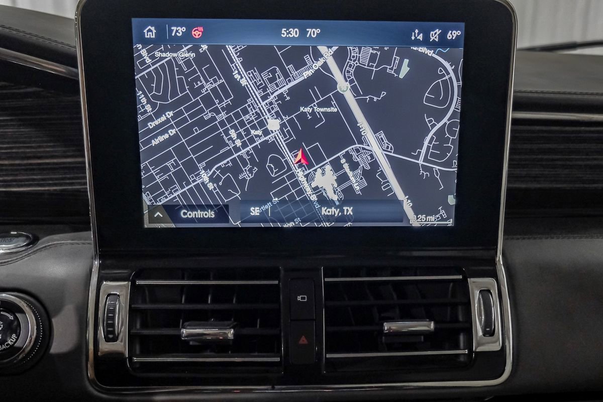 Used 2021 Lincoln Navigator L Black Label w/ Cargo Convenience Package image 21