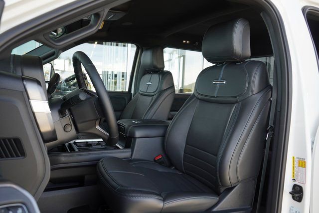 Used 2025 Ford F450 Platinum w/ Camper Package image 31