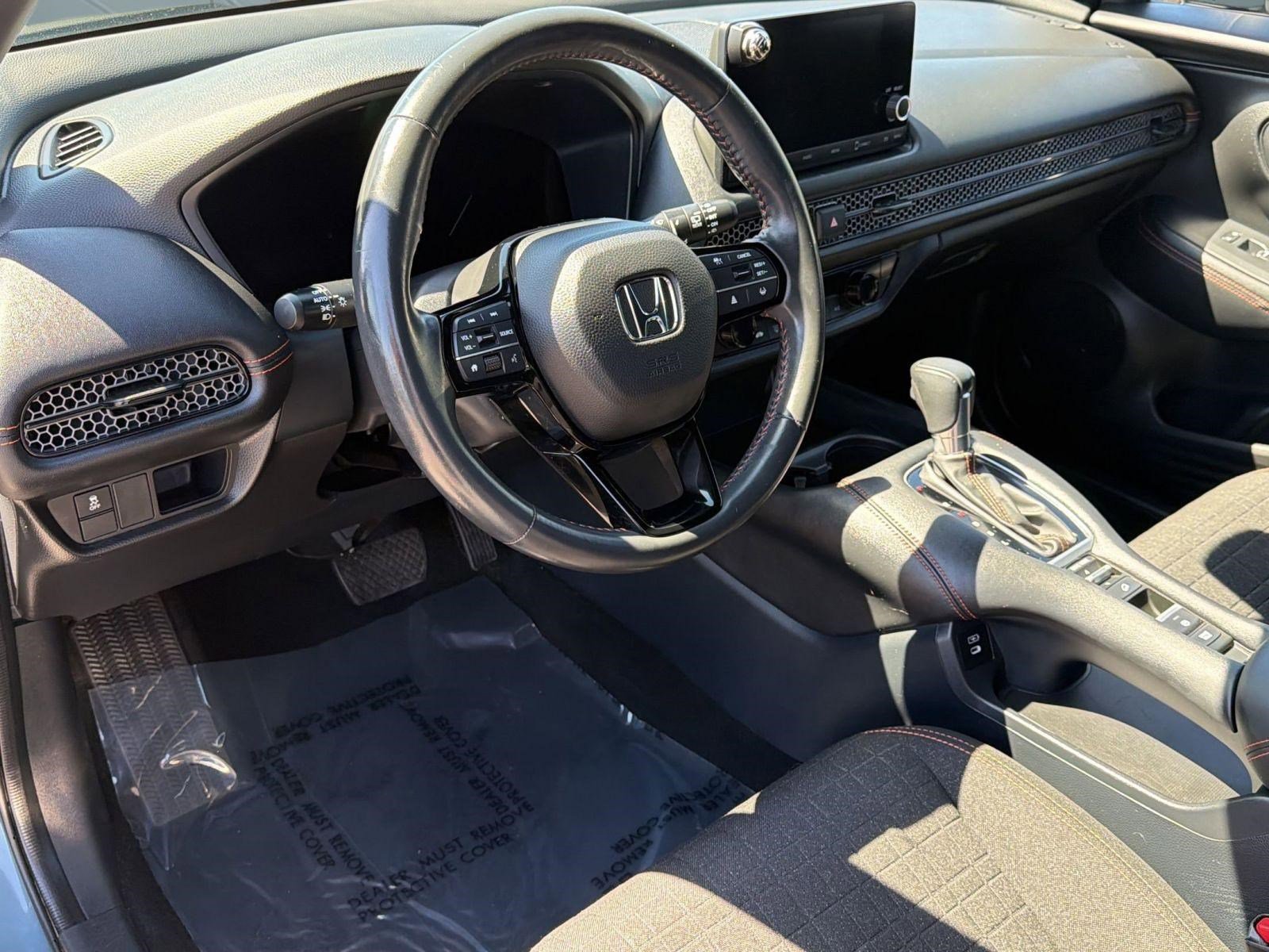 Used 2024 Honda HR-V Sport image 4
