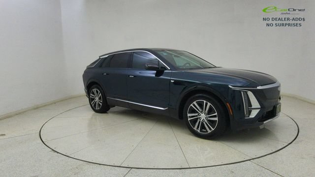 Used 2025 Cadillac Lyriq Luxury w/ LPO, Floor Liner Package RWD image 65